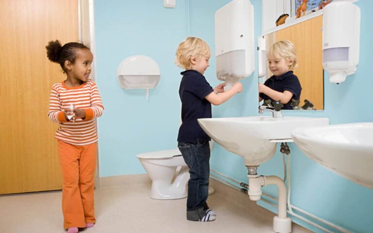 21 Best kids bathroom design ideas